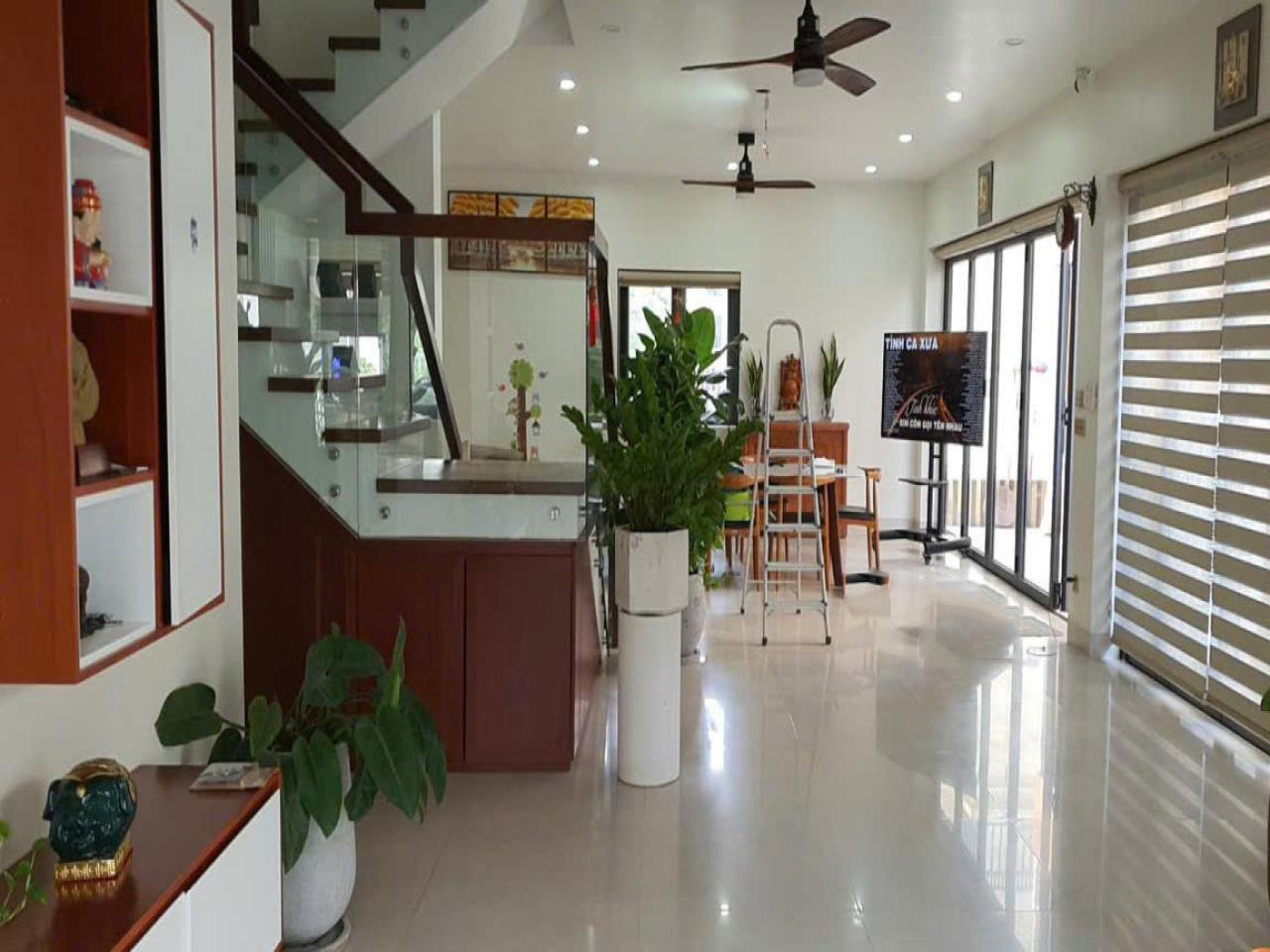 VIP! Biệt thự 3 tầng D.10m, 373m² – Senturia Vườn Lài Q12 - Ảnh 1